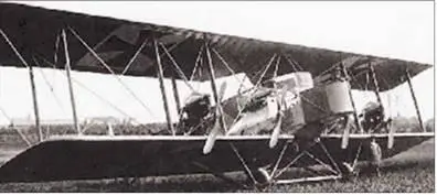 Этот четырехмоторный самолет был построен весной 1915 г германской фирмой - фото 128