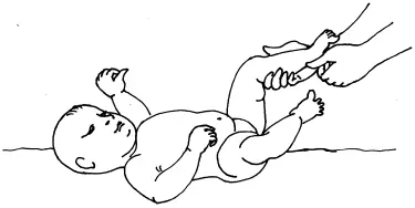 Рис 10 Упражнение 3 Массаж спины Положите ребенка на живот Если малыш еще - фото 12