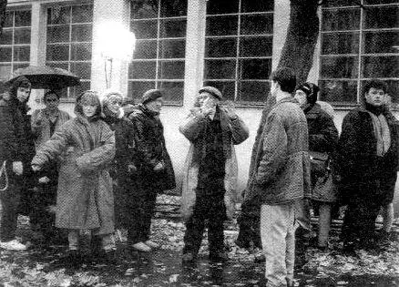 Между прочим Когда был первый показ фильма для родственников выяснилось что - фото 60