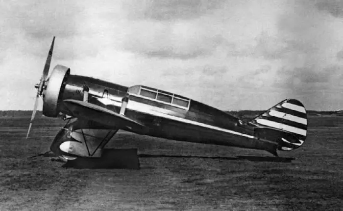 Самолет АИР7 В 1935 году А С Яковлев стал главным конструктором и оставался - фото 6