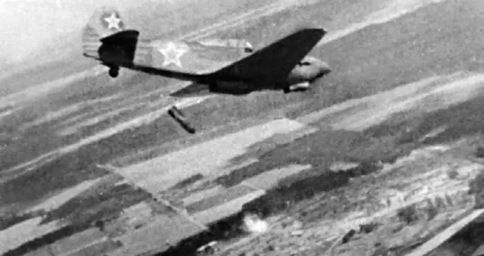 Як9Б сброс ФАБ100 Позывной Гранит КП воздушной армии Без промедления - фото 104