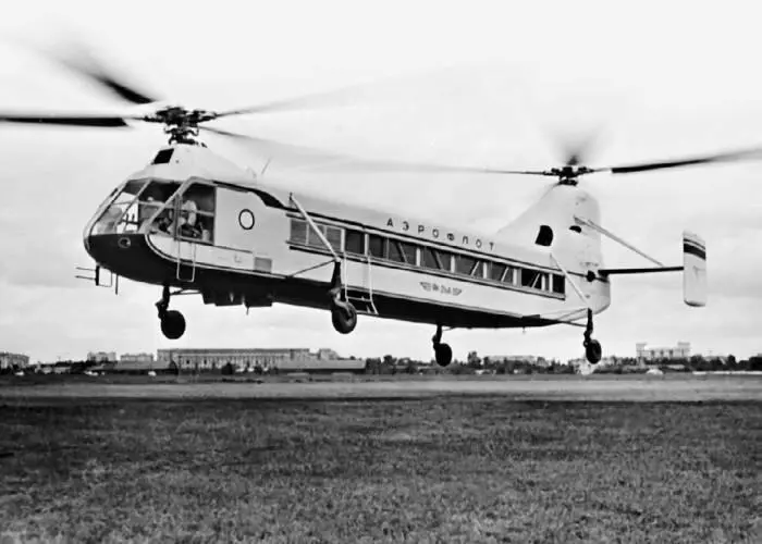 Пассажирский вариант вертолета Як24П В июне 1956 года летчики К Д Таюрский - фото 174