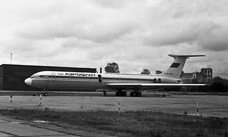 Ил62М ВВС РФ Чкаловская 1992 г В 1978 году появилась очередная модификация - фото 136