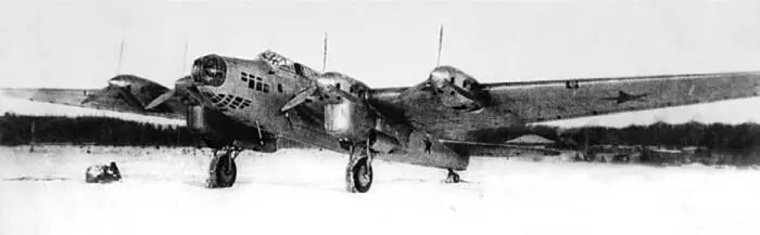 ТБ7 с дизельными моторами М40 С мая 1940 года на ТБ7 начали ставить дизели - фото 52