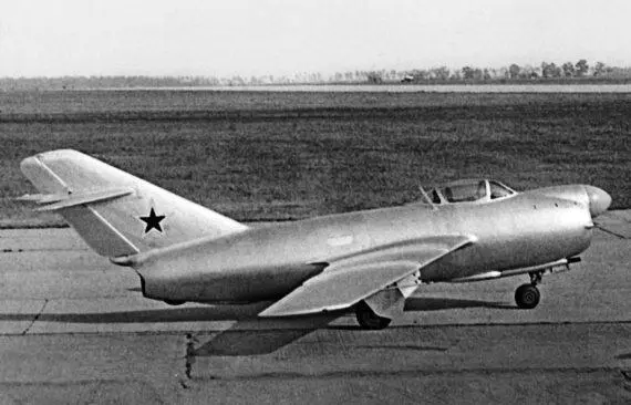Опытный перехватчик СП1 с РЛС Торий Куда неожиданней оказались результаты - фото 42