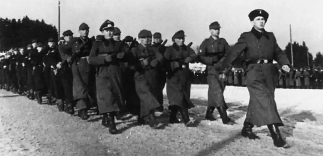 22 23 24 Мюнсинген 10 февраля 1945 года принятие генералом Власовым - фото 30