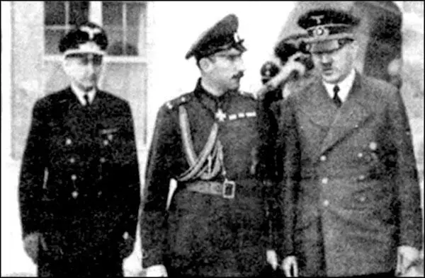 Гитлер и его союзник болгарский царь Борис справа налево И старалась она не - фото 8
