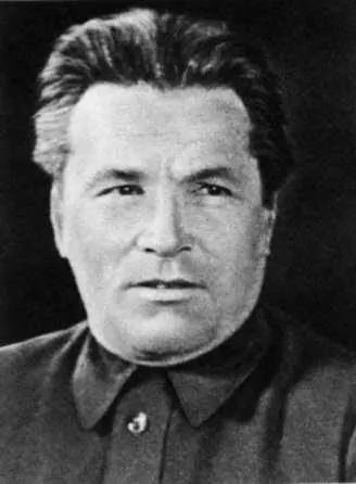 Сергей Миронович Киров руководитель установления Советской власти на Кавказе в - фото 76