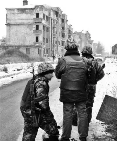 Все чеченские города в результате войны стали похожими друг на друга В течение - фото 100