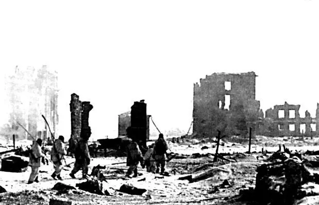 День когда сдался центр Сталинграда 31 января 1943 года Отряды Красной - фото 167