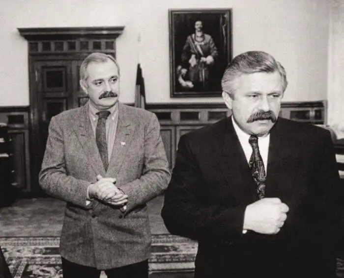 Никита Михалков и Александр Руцкой в Кремле 1992 год Никита Михалков - фото 114