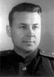 ТАРАСОВ Дмитрий Петрович 19131998 Полковник Родился в деревне Пялусозеро - фото 37