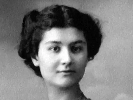 В мамин класс перевелась из интерната фон Дервиз Марина Цветаева Юная Марина - фото 24