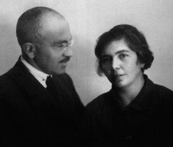 Анна Султанова вскоре стала женой дяди Мити Поленова И вместе с ним - фото 69