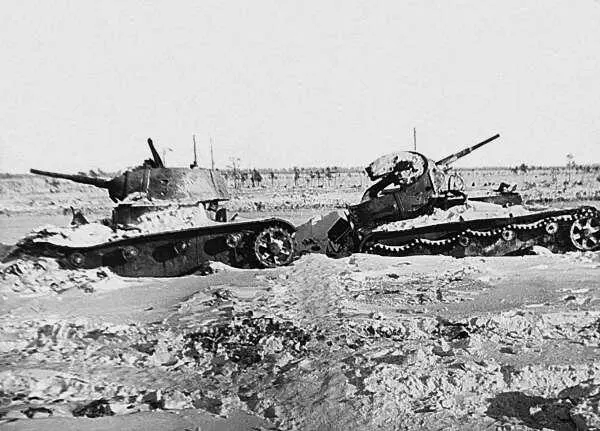 Два уничтоженных в районе высоты 655 танка Т26 Февраль 1940 года Возможно - фото 83
