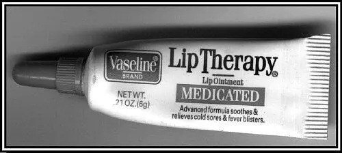 Таким образом позиционирование Lip Therapy как аналога несравненно более - фото 55