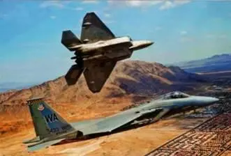 F15 и F22 Характеристики самолета F22A Экипаж чел 1 Размах крыла м - фото 121