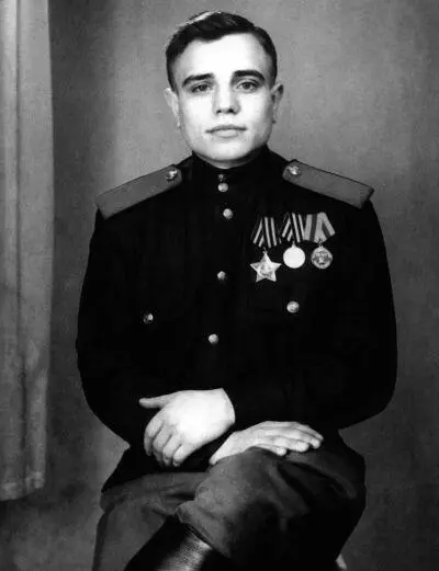Меня направили в Уральский танковый добровольческий корпус в 7й отдельный - фото 36