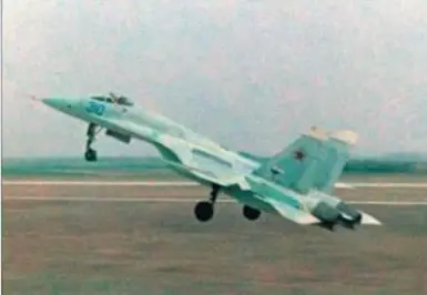 В 1982 г с января по май на самолете выполнялись доработки под установку - фото 117