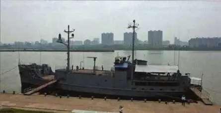 Разведывательный корабльПуэбло ВМС США пришвартованный в Пхеньяне в качестве - фото 30