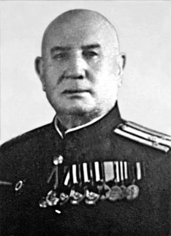 Легендарная личность Командир 160й сд командарм 2 ранга на послевоенном - фото 63