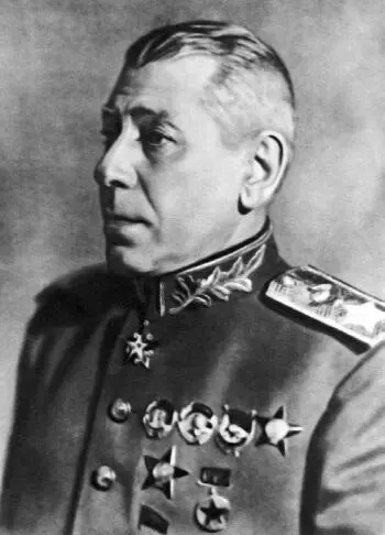 Б М Шапошников С августа 1941 г начальник Генерального штаба РККА Решение - фото 39