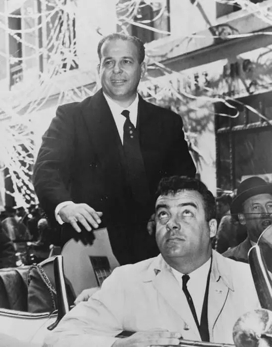 Президент Бразилии Жоао Гуларт в НьюЙорке в апреле 1962 года Когда Гуларт - фото 115