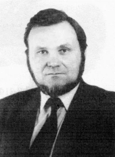 Главный конструктор кандидат технических наук доцент Анатолий Васильевич - фото 51