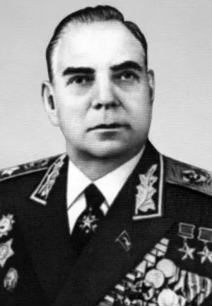 Н И Крылов Идеологическая обработка сопровождалась репрессиями военного - фото 28