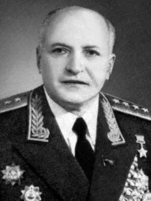 К А Галицкий Вслед за танковыми соединениями успешно продвигались и - фото 33
