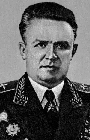 С И Руденко В то же время танковые армии имея в своем составе небольшое - фото 77