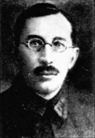 Полковник А И Верховский начальник штаба десантной дивизии снимок в - фото 92
