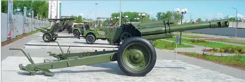 Гаубица Д1 выставленная в Музее военной техники Боевая слава Урала в - фото 99