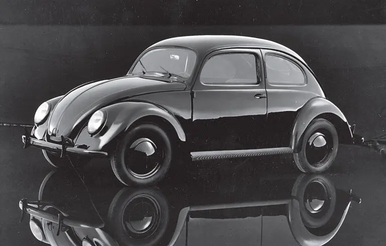 VWType 1 1945 Успех автомобиля в послевоенной Европе можно объяснить сложной - фото 69