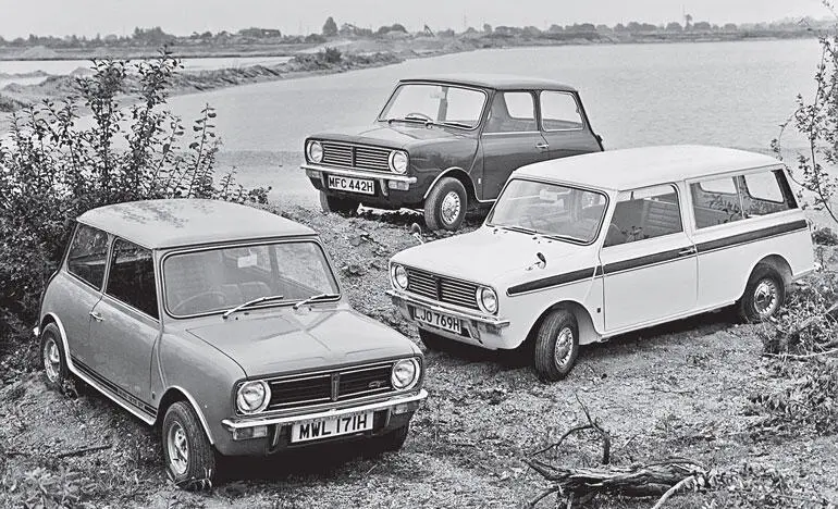 Mini Clubman 1969 Весьма успешный конструктор гоночных автомобилей Формулы1 - фото 105