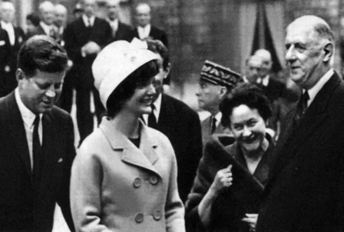 С супругами Кеннеди и женой Париж 1961 год С Ричардом Никсоном 1969 год - фото 61