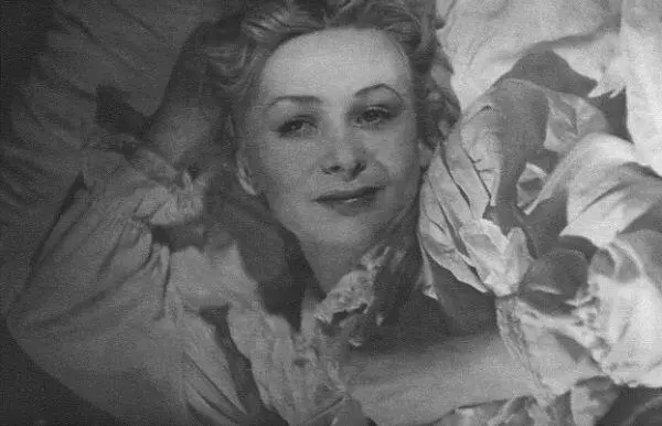 Серова в фильме Композитор Глинка 1946 г И на театральной сцене Серова в - фото 73