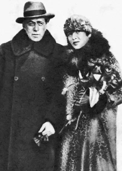 Мейерхольд и Райх в Берлине апрель 1930 г Зинаидой овладело безумие Первый - фото 158