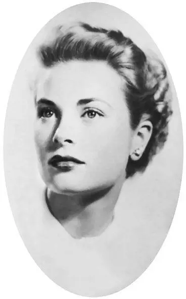 Грейс Патриция Келли 1944 г Окончив школу в 1947 году Грейс не имела - фото 411
