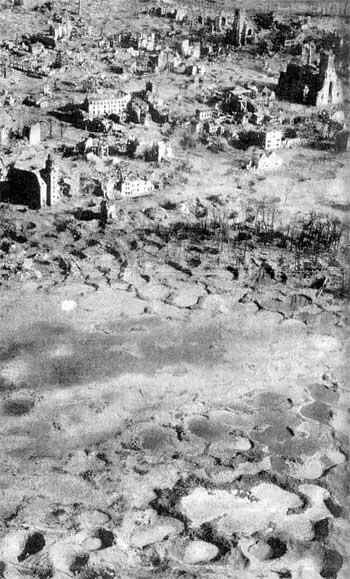 1943 год Везель на Рейне 1945 год Данциг 1945 год Дрезден - фото 110