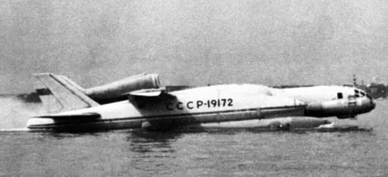 Пробежка ВВА14 на надувных поплавках по акватории Азовского моря Первый полет - фото 96