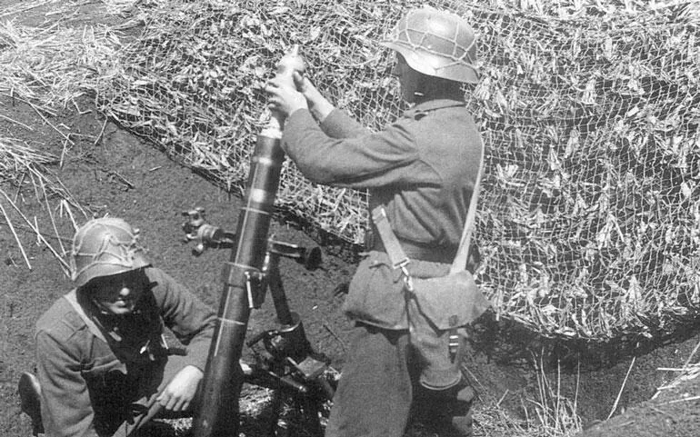 Минометчики на огневой позиции Восточный фронт осень 1942 года По решению - фото 146