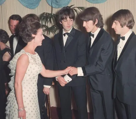 Приехали издалека И как вы поживаете The Beatles были представлены - фото 61