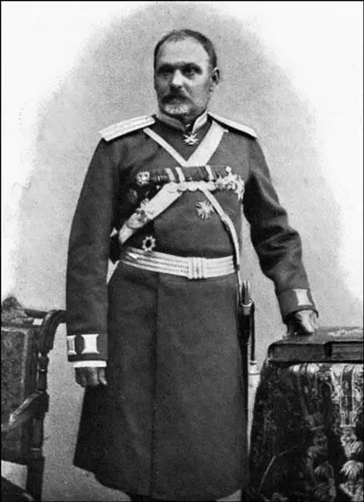 Войсковой старшина Маковкин Когда наши войска отдыхали на биваке в Хэсиу к - фото 128