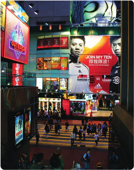 Улица Causeway Bay Гонконг Средняя годовая аренда за 1 кв м 20000 - фото 149