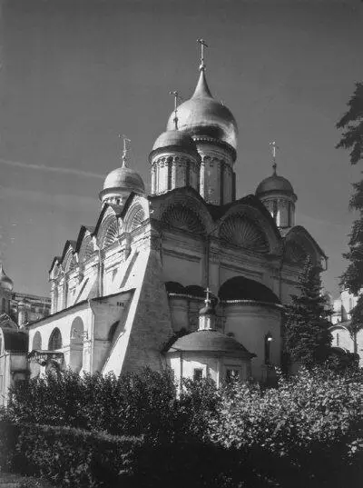 Рис 148 Архангельский Собор в Московском Кремле Вид с юговостока Взято из - фото 48