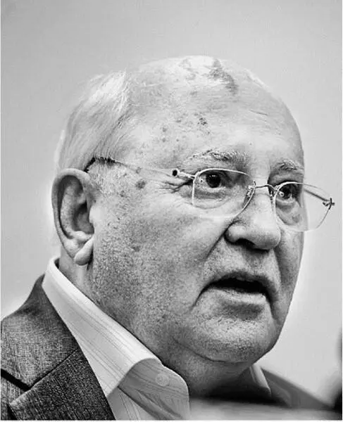 В ПОЗНЕР Михаил Сергеевич многие считают что Запад обманул нас в наших - фото 10