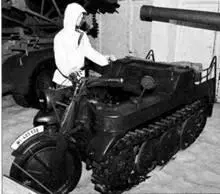 В оккупированной зоне выпускались и автобусы часть из которых также получала - фото 166