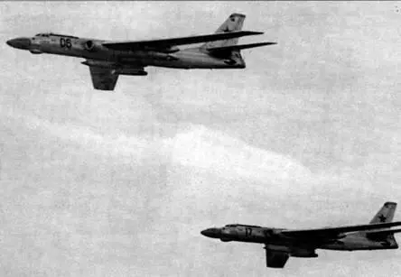 Ту16 Тушино 1961 г Следующий авиационный праздник приуроченный к 60летию - фото 11