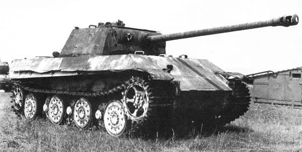 Танк Пантера II с башней от Пантеры AusfG на Абердинском полигоне общий - фото 74
